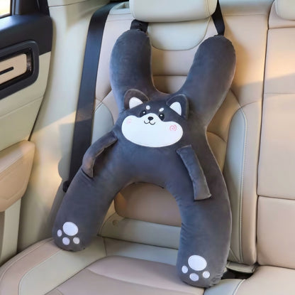 Almohada para que tu hijo duerma en el auto